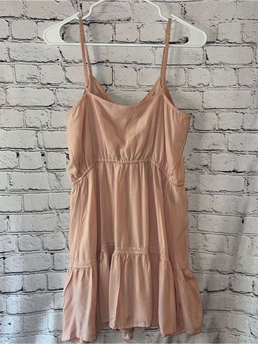 Jack by BB Dakota Finella Light Pink Tiered Mini Dress With Pearl Button Medium - Picture 3 of 12